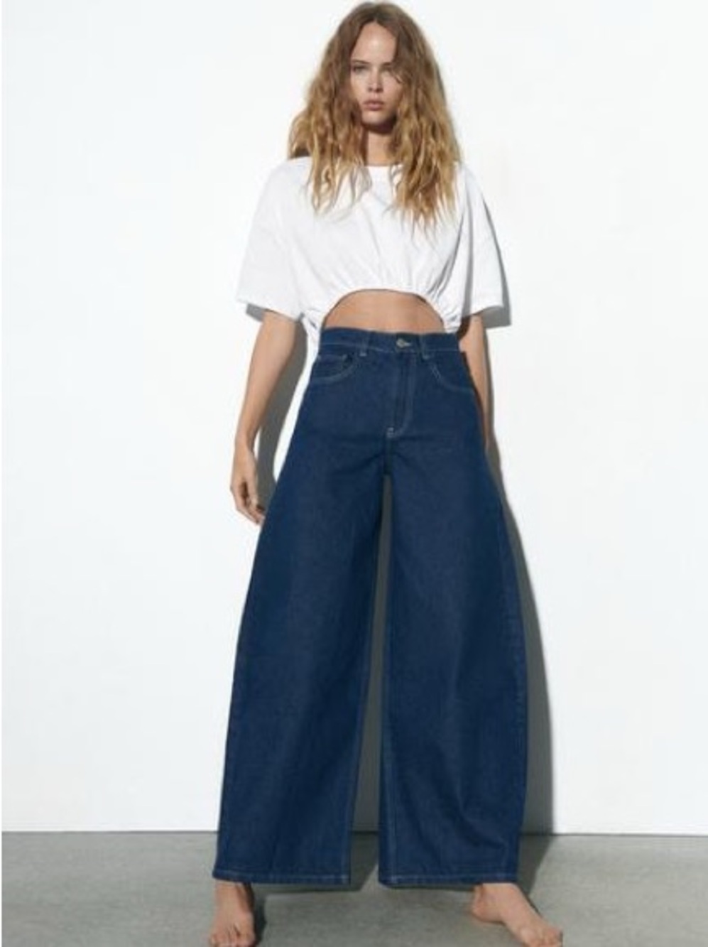 ZARA TIED CROPPED T-SHIRT
WHITE - Picture 3 of 3